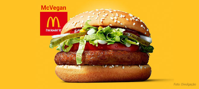 McDonald’s inicia teste com venda de sanduíche sem nada de origem animal chamado ‘McVegan’